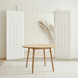 Essgruppe Lavender - Olivgrün 5-tlg. mit 1x Esstisch rund, 4x Esszimmerstuhl aus Eiche in Naturfarben, lackiert / Olivgrün